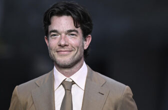 John Mulaney will host a live variety talk show on Netflix