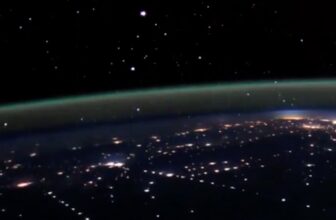 ‘Cosmic Fireflies’ Spotted From the ISS Turn Out to Be a Total Buzzkill