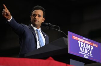 Vivek Ramaswamy Claims DOGE Will ‘Scrutinize’ Federal Loans to Tesla’s Enemies