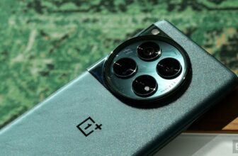 The OnePlus 13 will shrug off high-pressure water jets