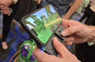 I adore this clever mobile gamepad with Hall effect sticks and a snap-up design