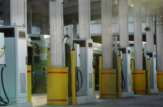 Federal government reportedly plans to shut down its EV charging infrastructure