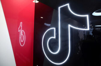 TikTok advises Android users in the US to sideload the app