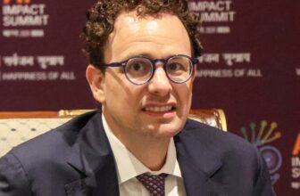 Dario Amodei Is Reportedly Taking One More Stab at Making Nice with the Pentagon