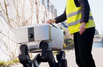 Amazon acquires autonomous robotics startup Rivr